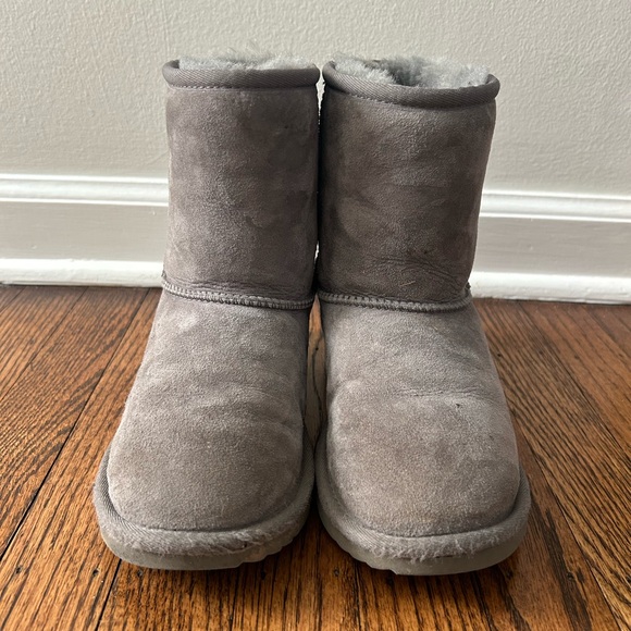 Kids Mini Ugg Boots Size 3 (Little Girls) - Picture 5 of 7